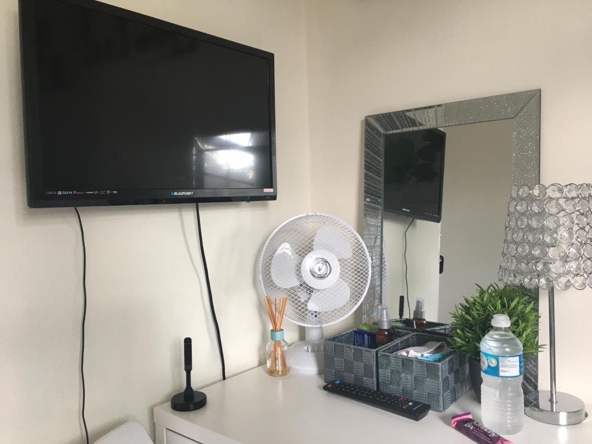 Jen'S Friendly Place 达德利 外观 照片